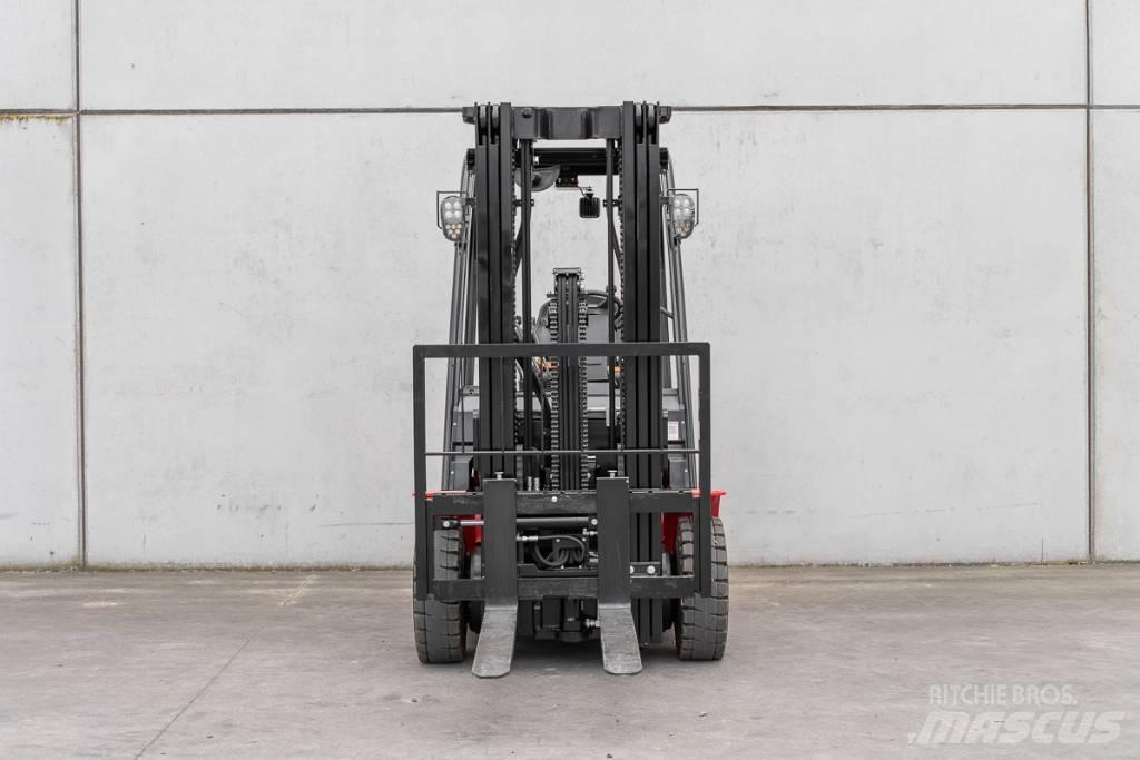 Manitou ME 425 شاحنات ذات رافعات شوكية تعمل بالكهرباء