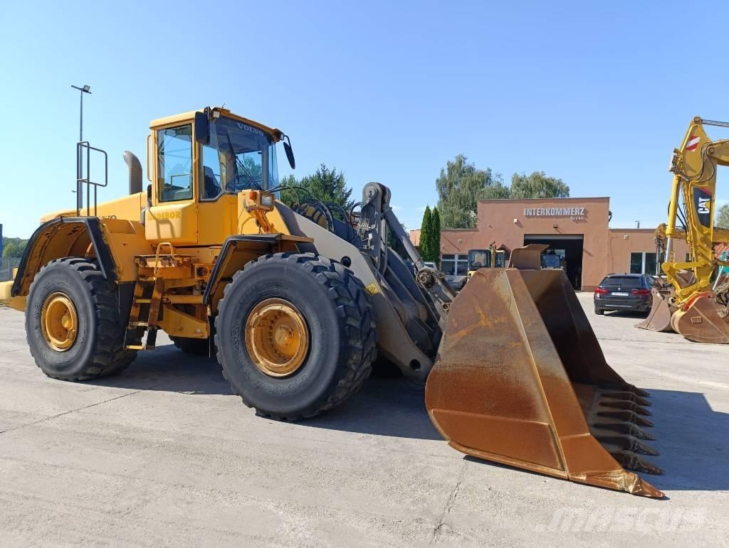 Volvo L 180 E لوادر بعجل