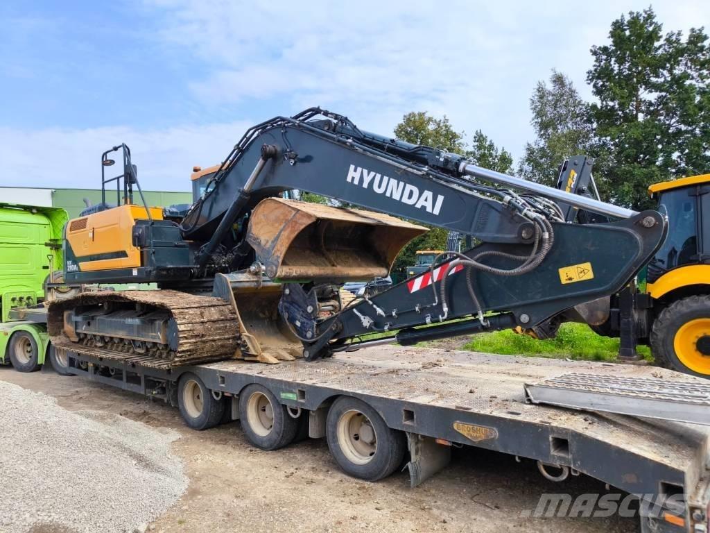 Hyundai HX 210 AL حفارات زحافة