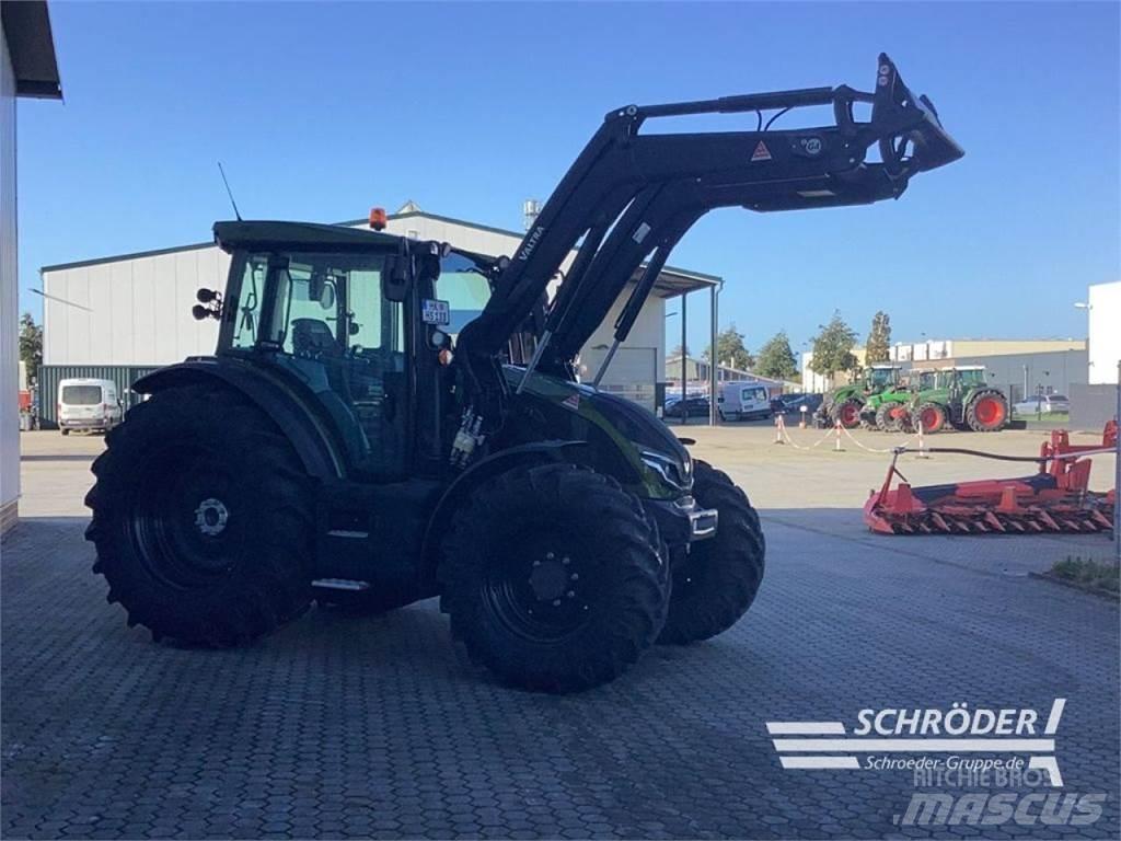 Valtra G 135 A الجرارات