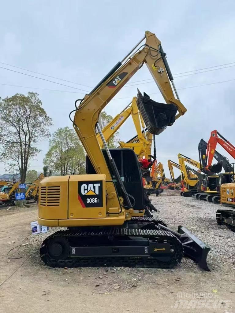 CAT 308E حفارات زحافة