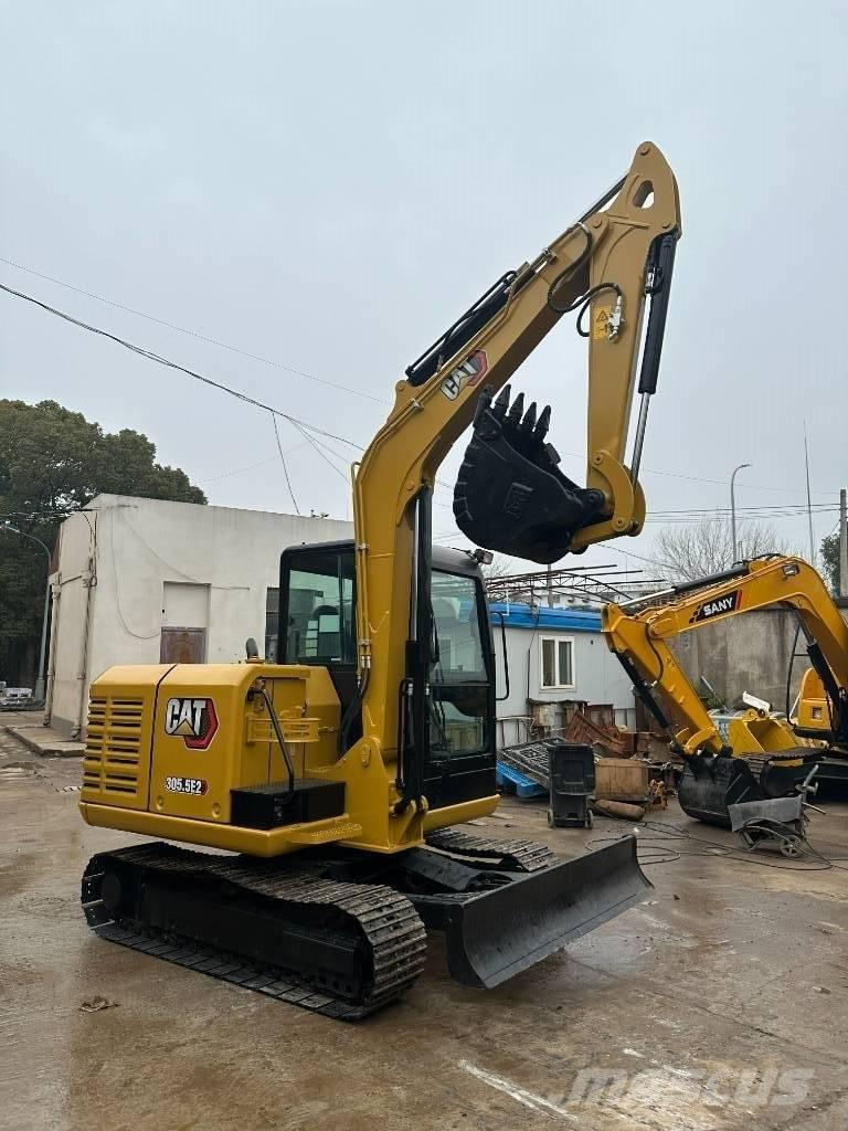 CAT CAT 305.5 حفارات صغيرة أقل من 7 طن (حفارات صغيرة)