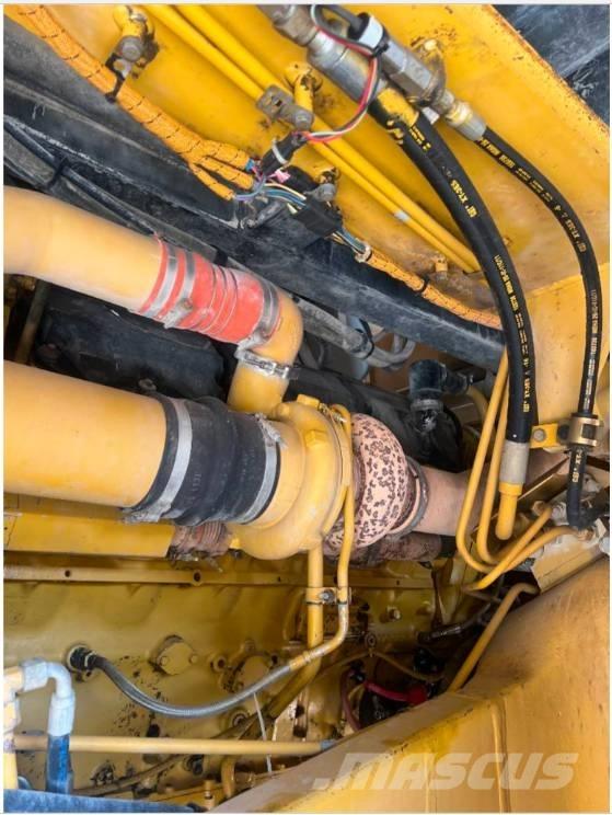 CAT 773 E شاحنات المخلفات الصلبة