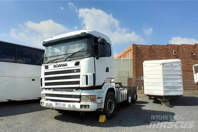Scania R114GAÂ  460 شاحنات أخرى