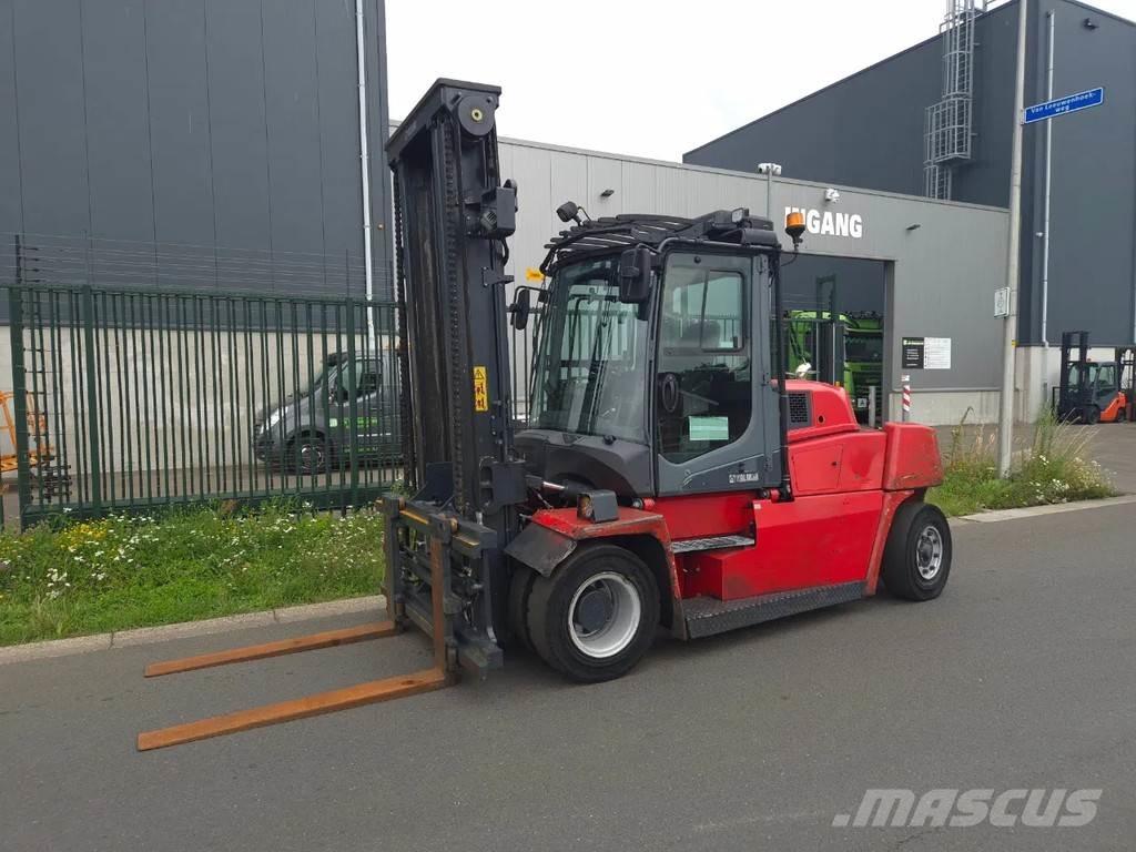 Kalmar dcg 80-9 شاحنات الديزل