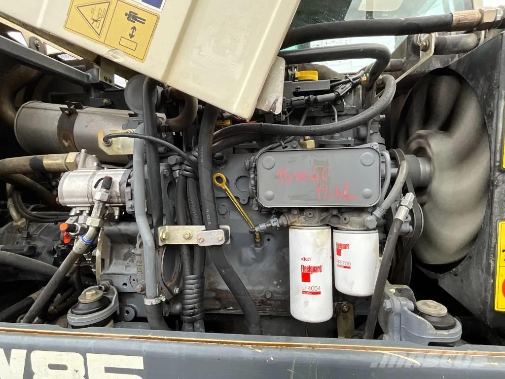 Terex TW 85 حفارات بعجل