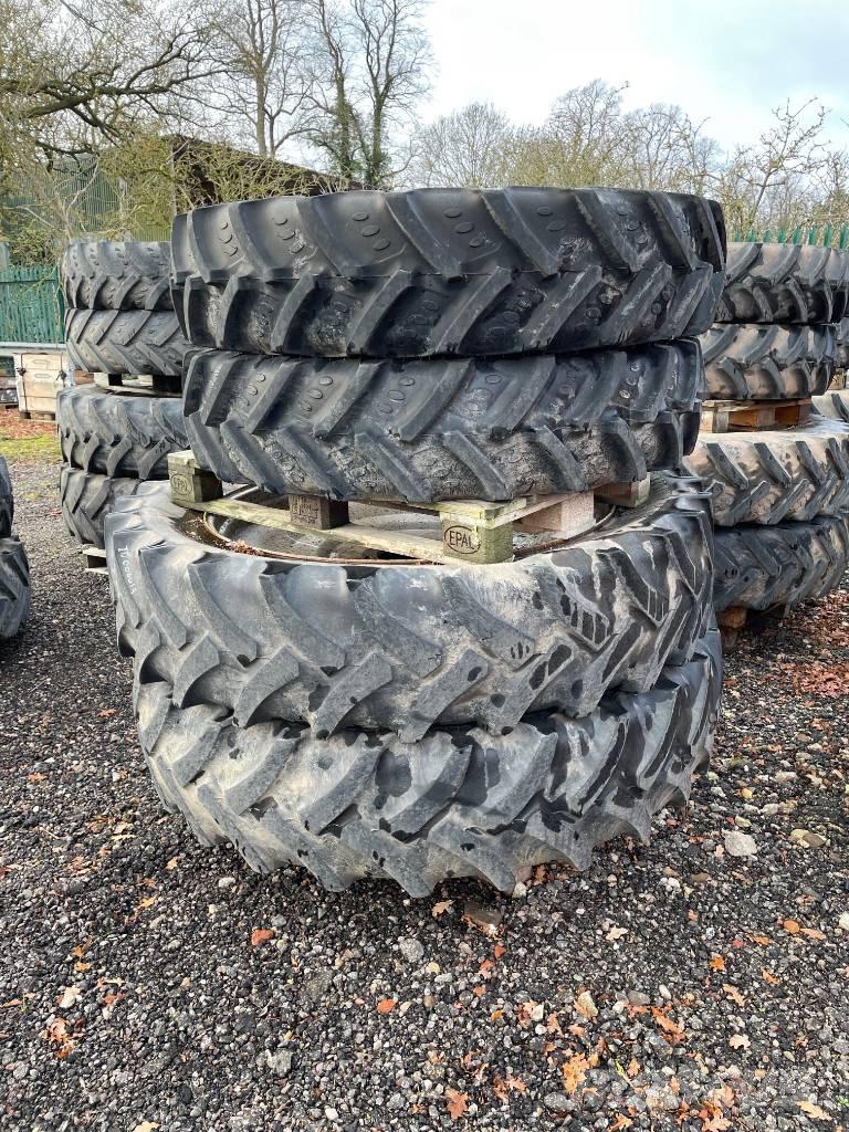 Mitas SET OF WHEELS الإطارات والعجلات والحافات