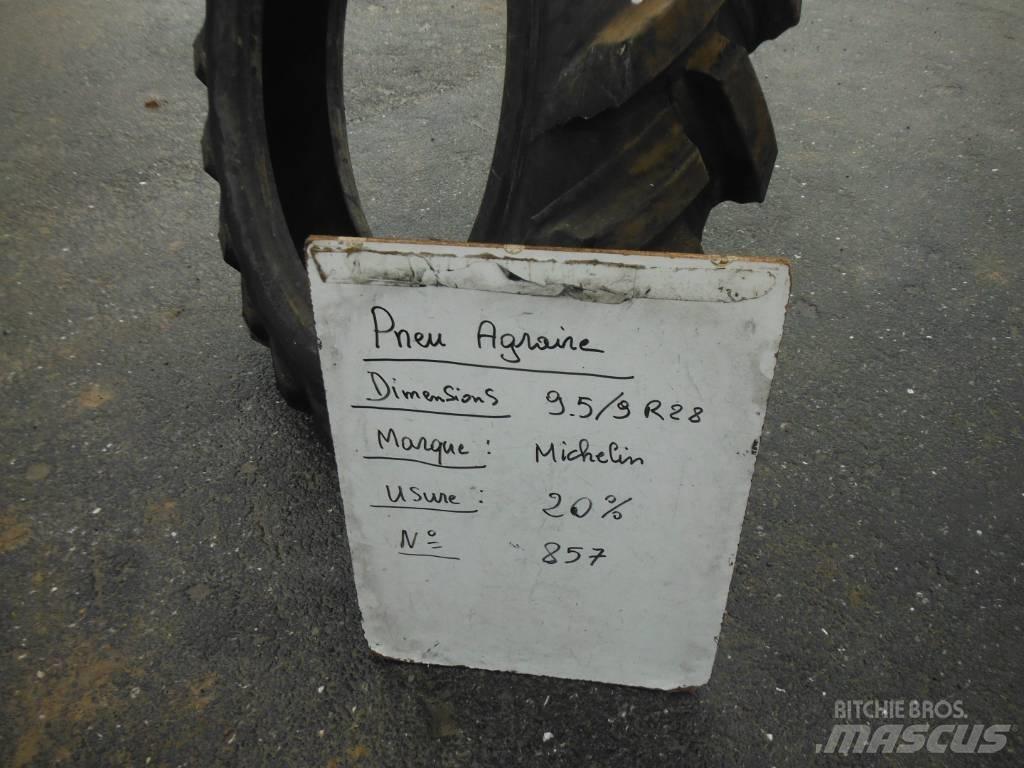 Michelin 9.5/9R28 الإطارات والعجلات والحافات