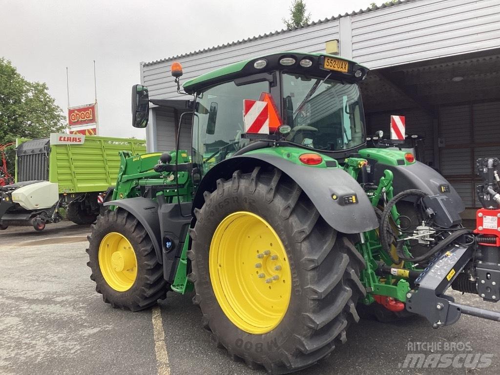 John Deere 6155R الجرارات