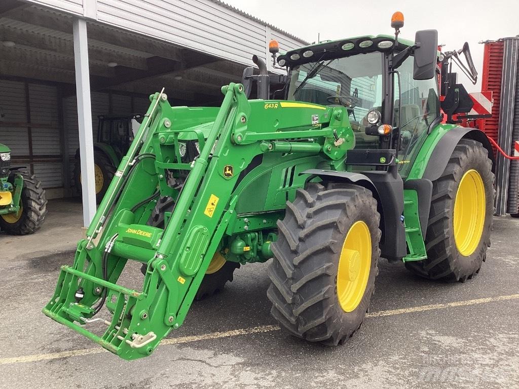 John Deere 6155R الجرارات