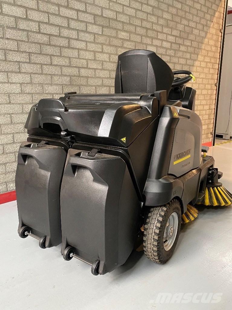 Kärcher KM 105/100 R كناسات