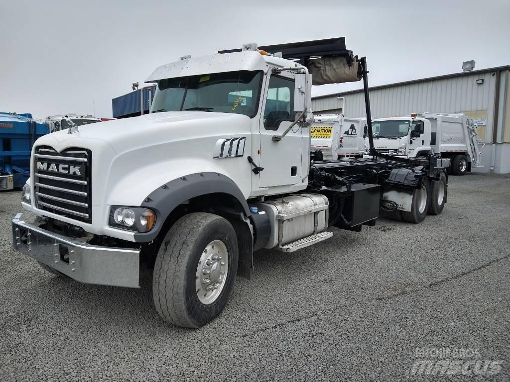 Mack GU713 شاحنات المخلفات