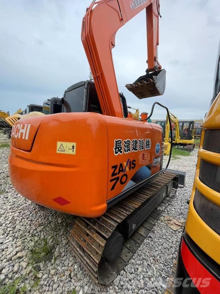 Hitachi ZX 70 حفارات صغيرة أقل من 7 طن (حفارات صغيرة)