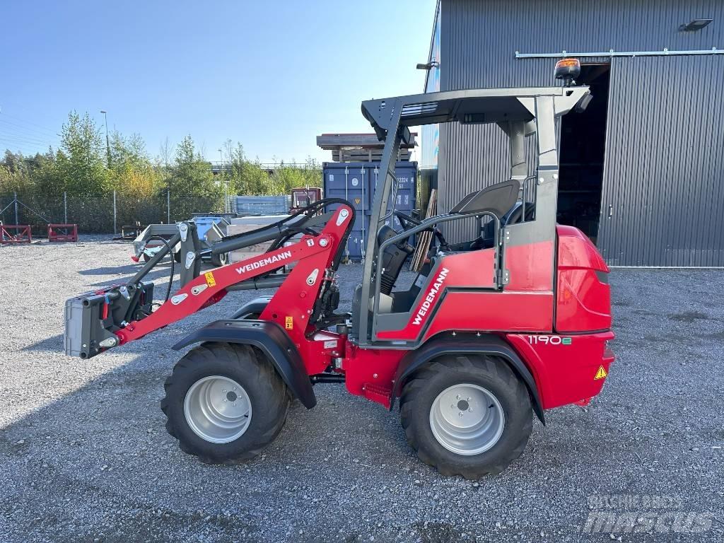 Weidemann 1190 e لوادر انزلاقية التوجيه