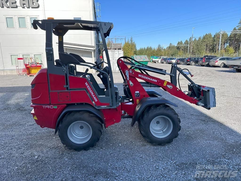 Weidemann 1190 e لوادر انزلاقية التوجيه