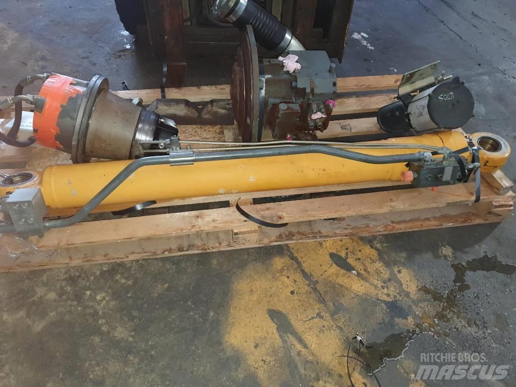 Liebherr R 904 C هيدروليات