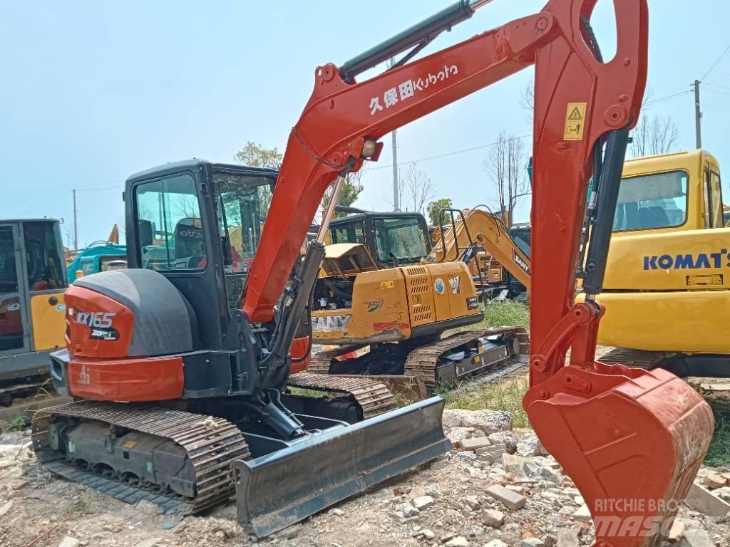 Kubota KX 165 حفارات وسط 7 طن - 12 طن