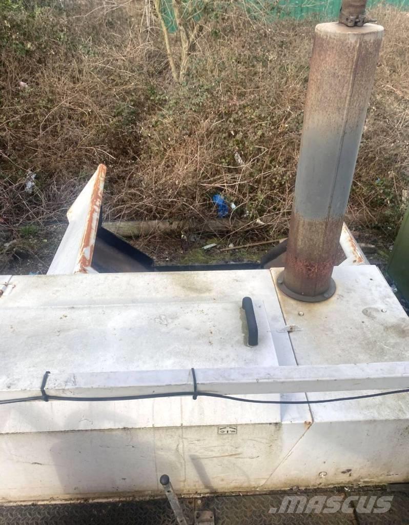 Bitelli BB 670 معدات السفلتة