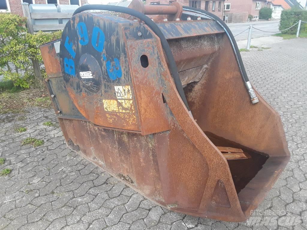 MB Crusher BF 90.3 الكسارات المتنقلة
