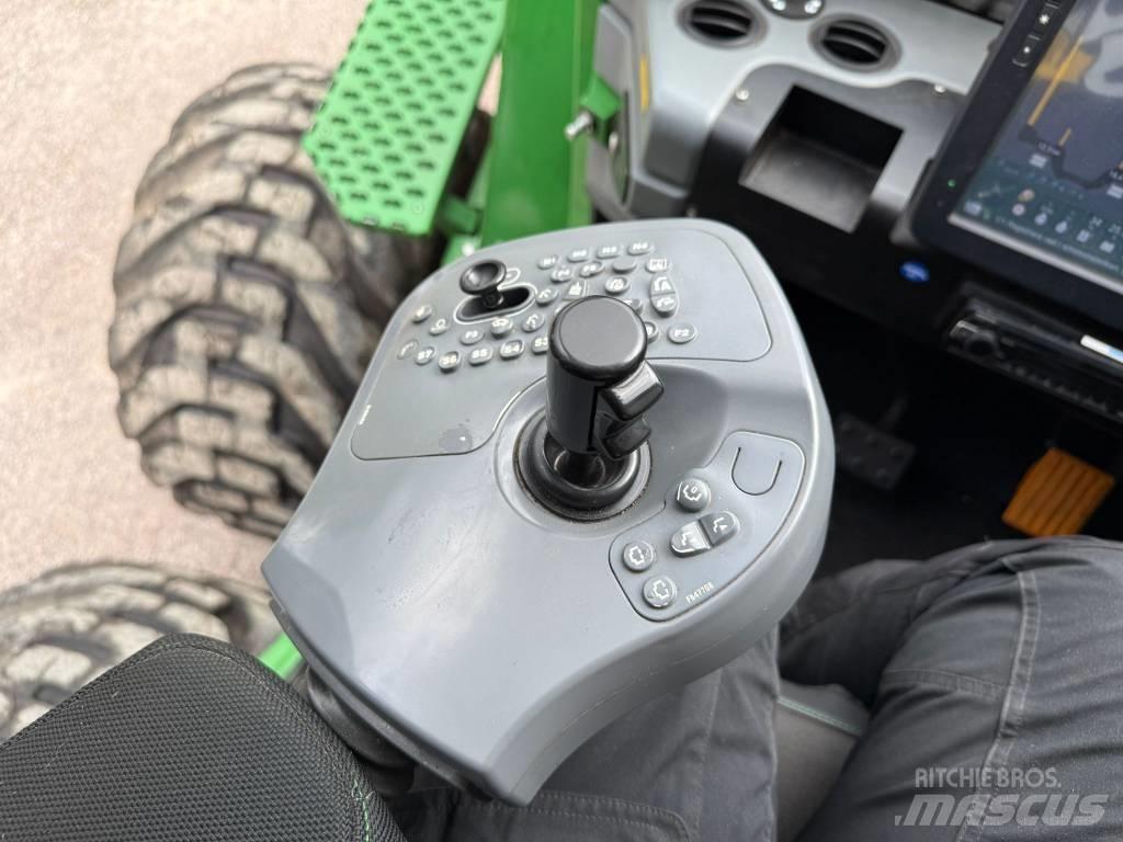 John Deere 1910G شاحنات