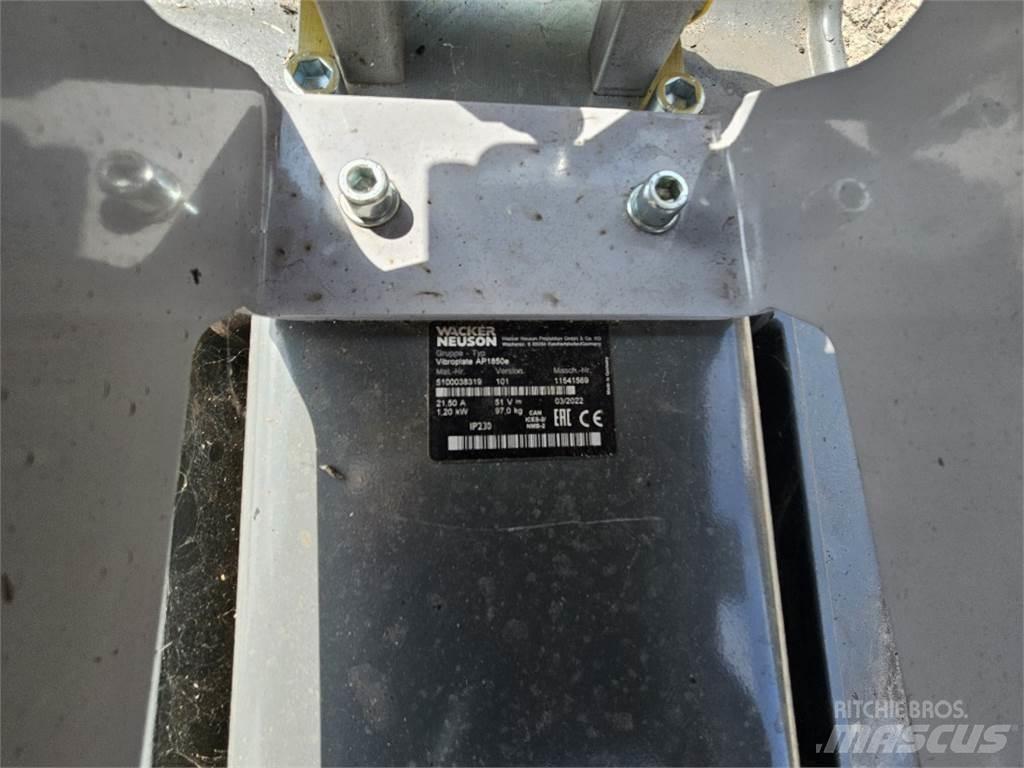 Wacker AP 1850E ماكينات زراعية أخرى