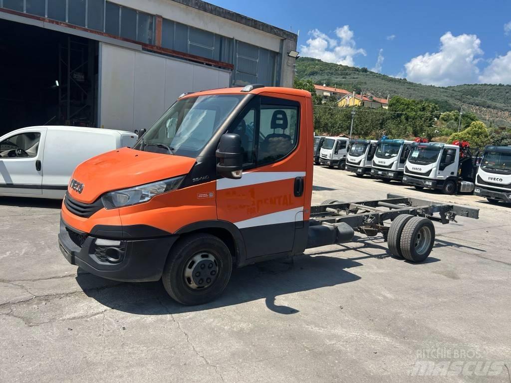 Iveco Daily 35-140 مركبات النقل