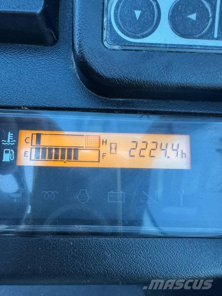 Toyota 52-8 FD 30 شاحنات الديزل