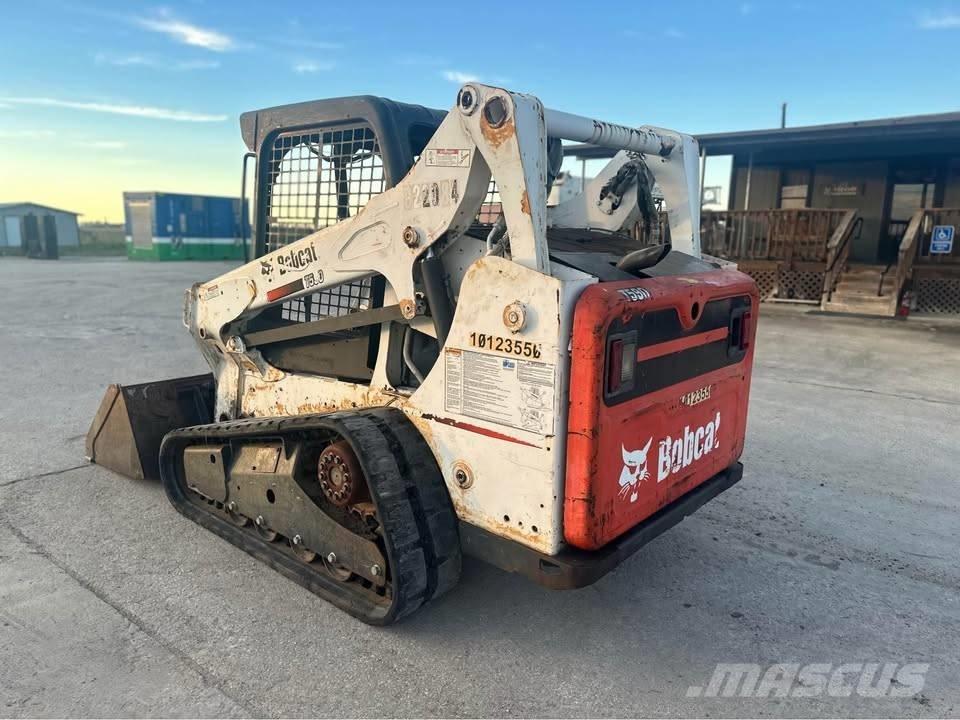 Bobcat T 590 لوادر انزلاقية التوجيه