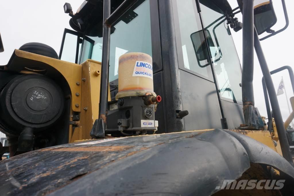 CAT 950 H لوادر بعجل
