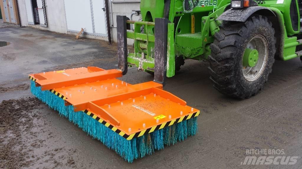 M3 Broom Sweeper SI كناسات