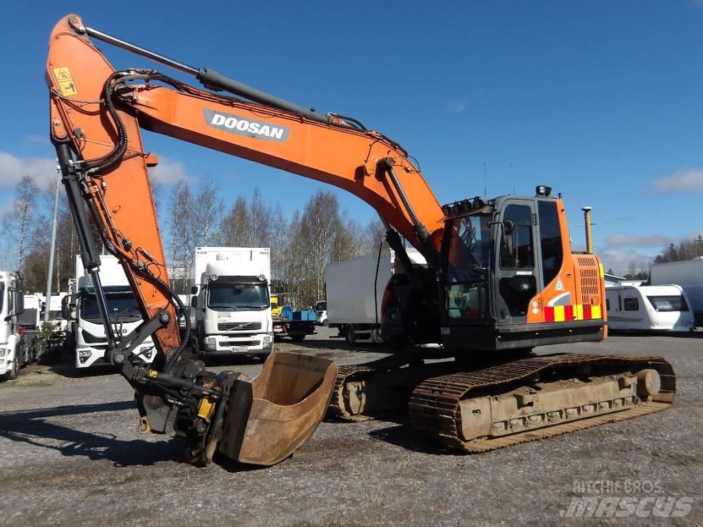 Doosan DX 235 LCR حفارات زحافة