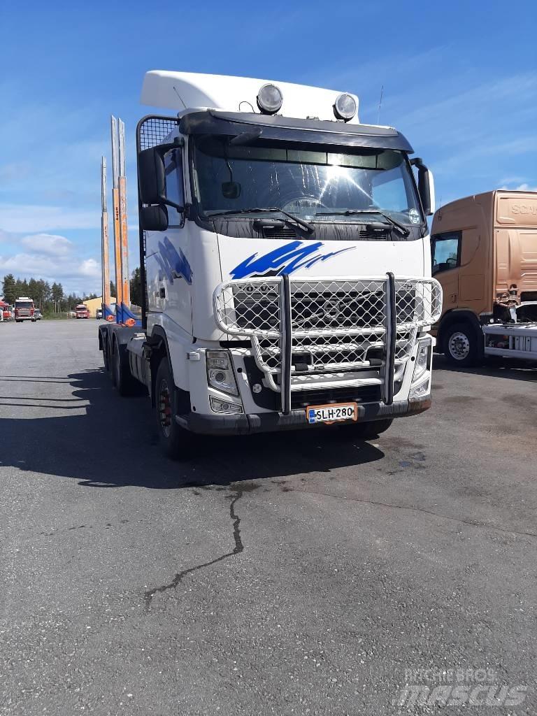 Volvo FH 13 شاحنات أشجار