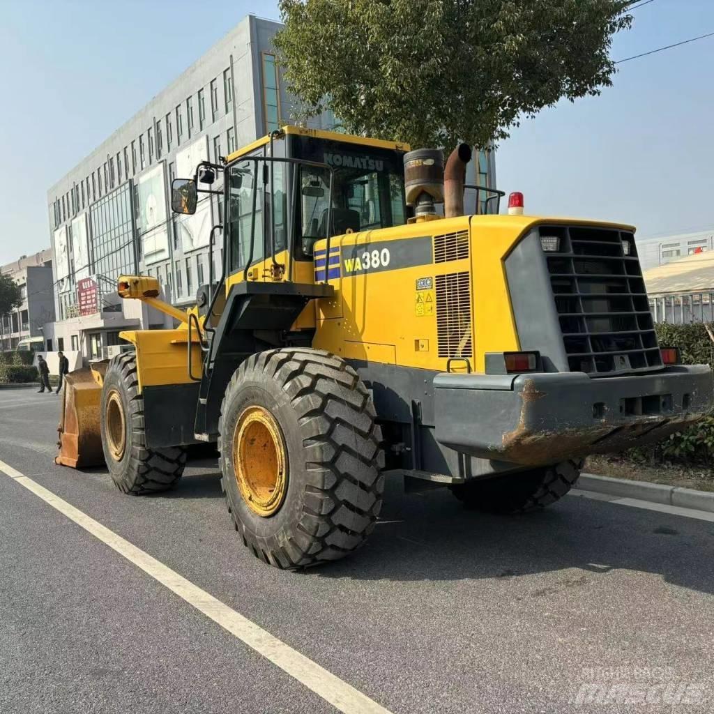 Komatsu 380-6 لوادر بعجل