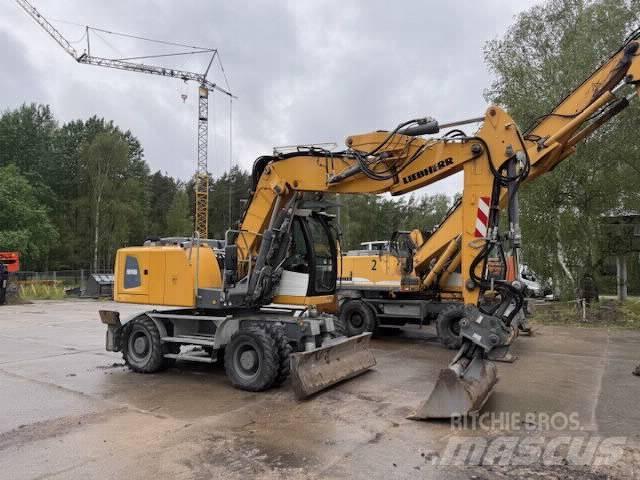 Liebherr A 916 حفارات بعجل
