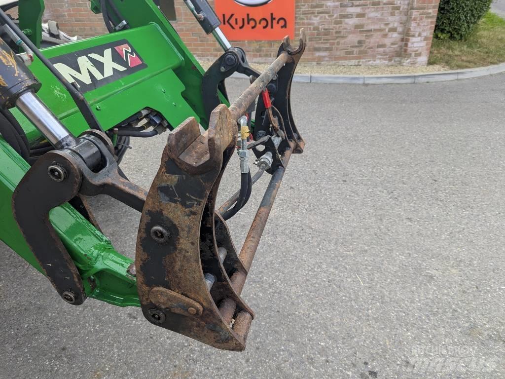 John Deere 6610 الجرارات