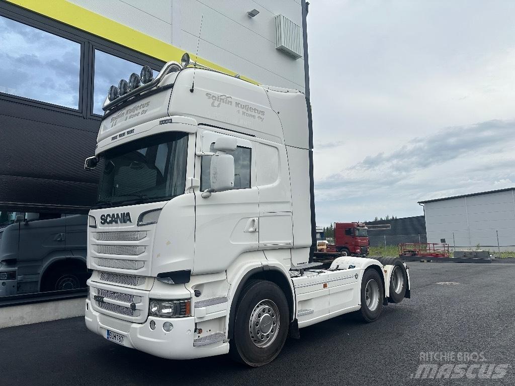 Scania R520 6x2 وحدات الجر