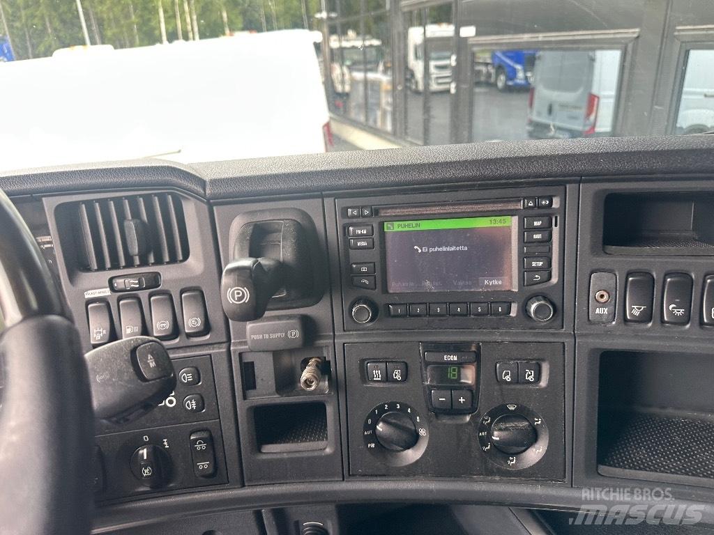 Scania R520 6x2 وحدات الجر
