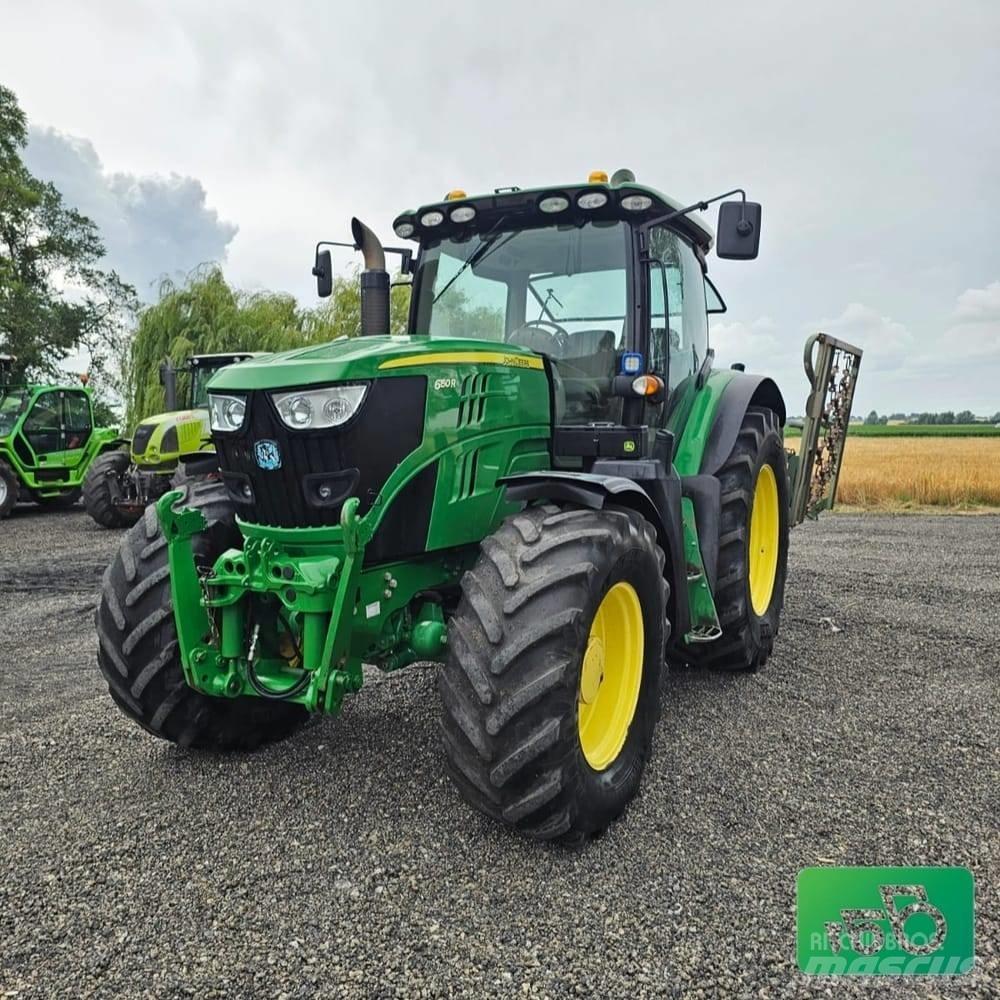 John Deere 6150 R الجرارات