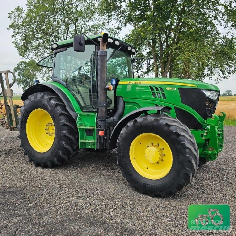 John Deere 6150 R الجرارات