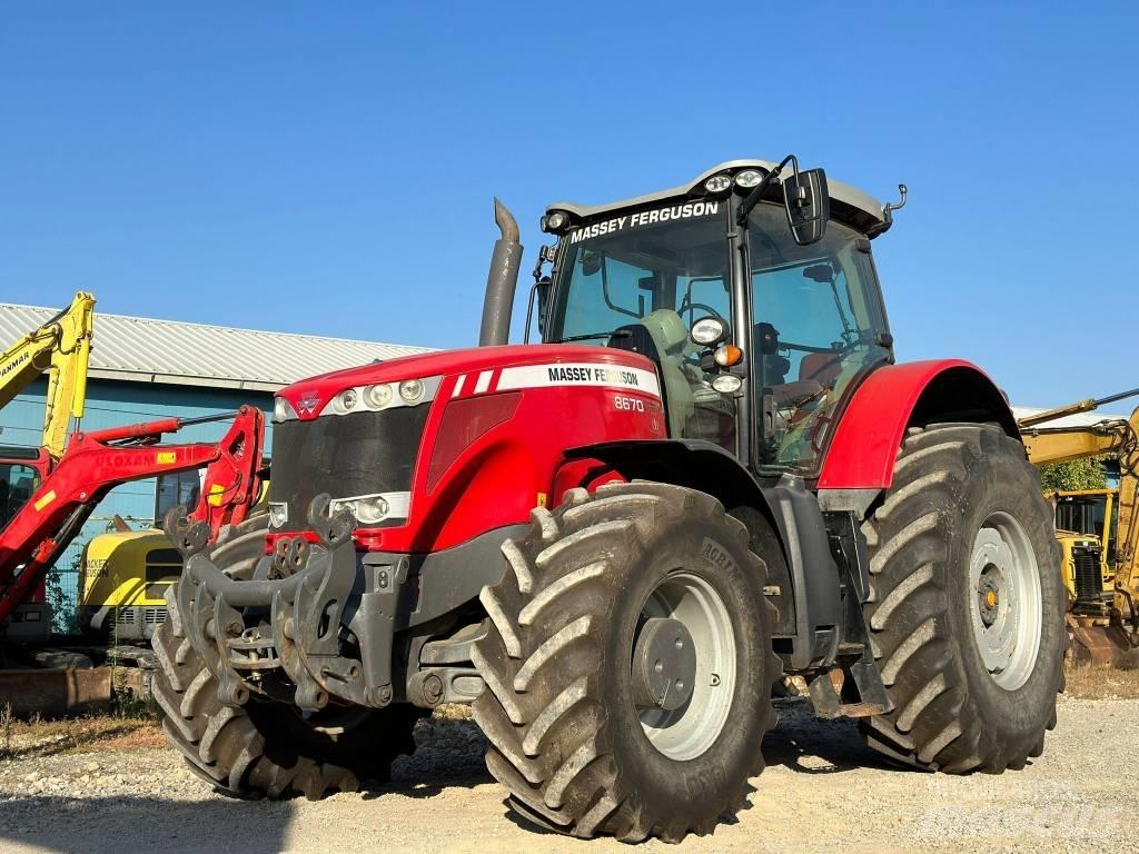 Massey Ferguson 8670 الجرارات