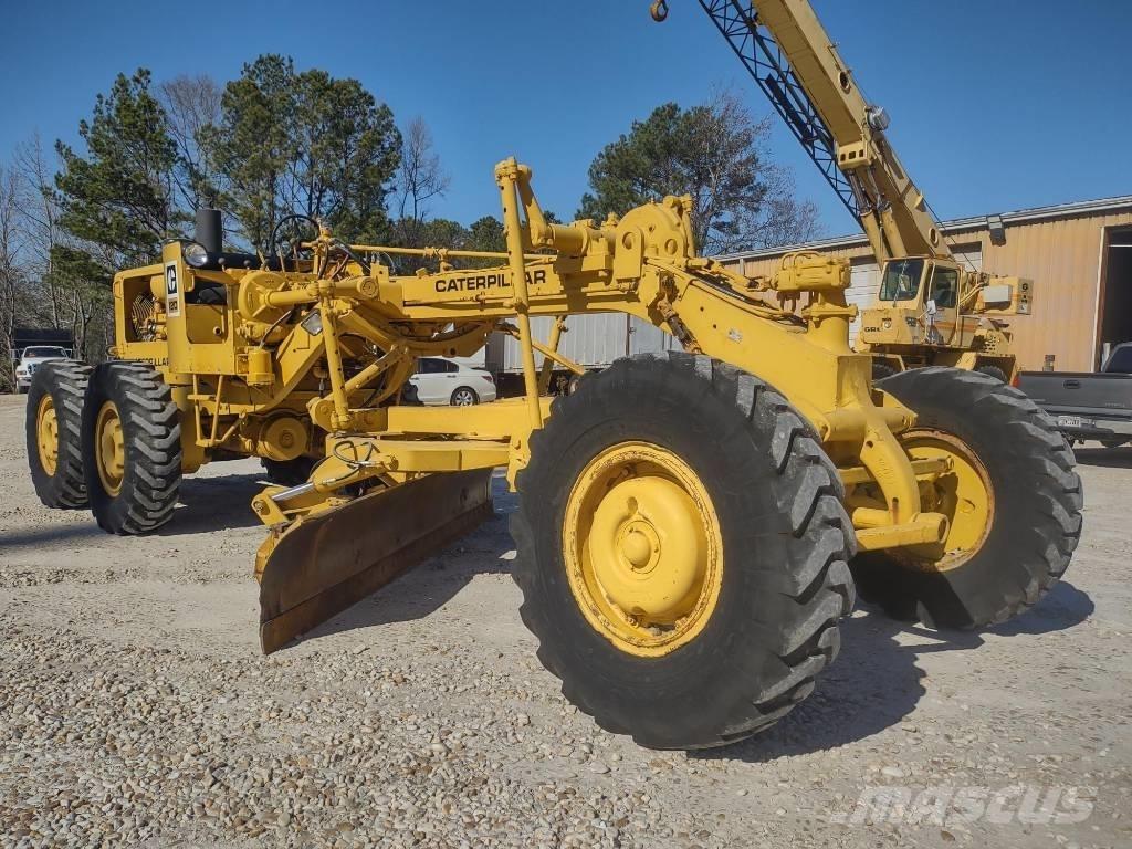 CAT 120 معدات تمهيد الطرق