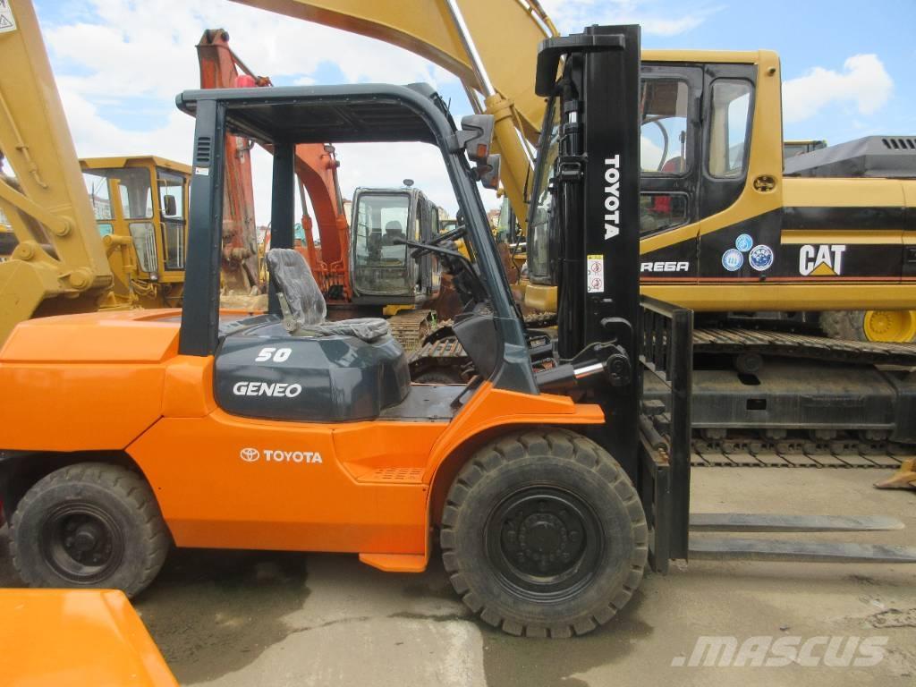 Toyota FD 50 شاحنات الديزل