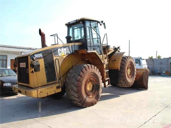 CAT 980 G لوادر بعجل