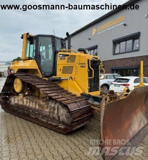 CAT D 6 N LGP بلدوزرات مجنزرة