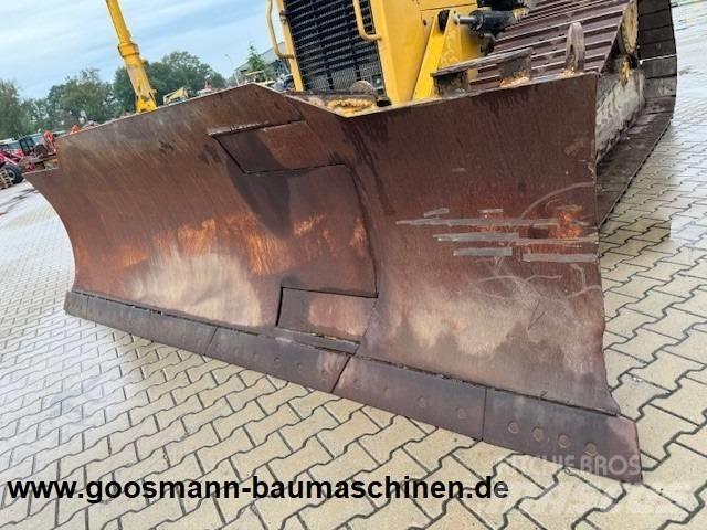 CAT D 6 N LGP بلدوزرات مجنزرة