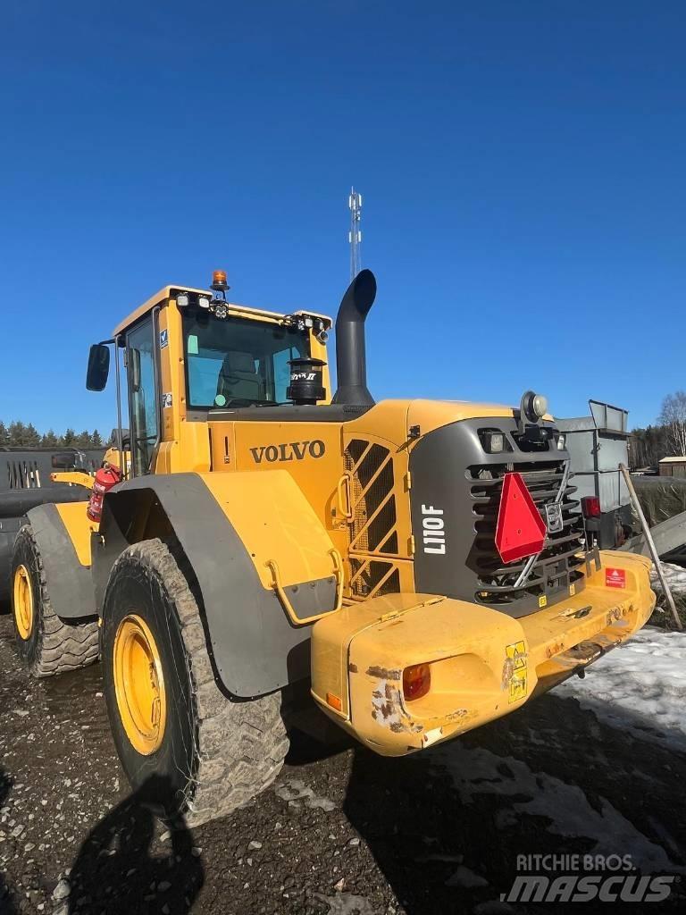 Volvo L 110 F لوادر بعجل