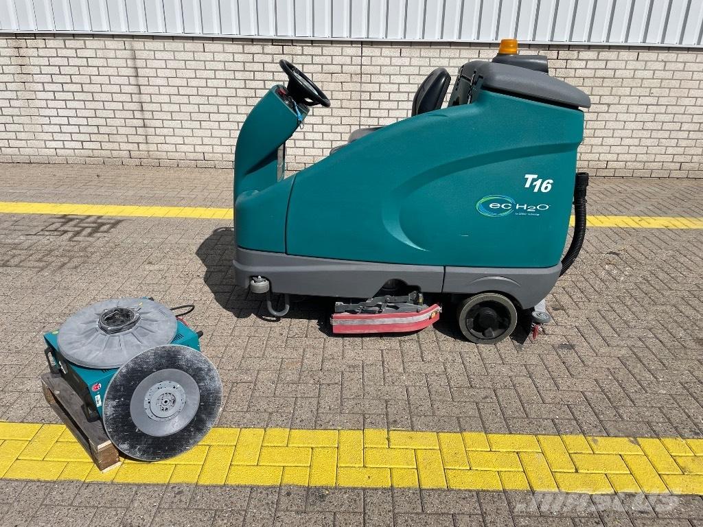 Tennant T 16 كاسحات داخلية