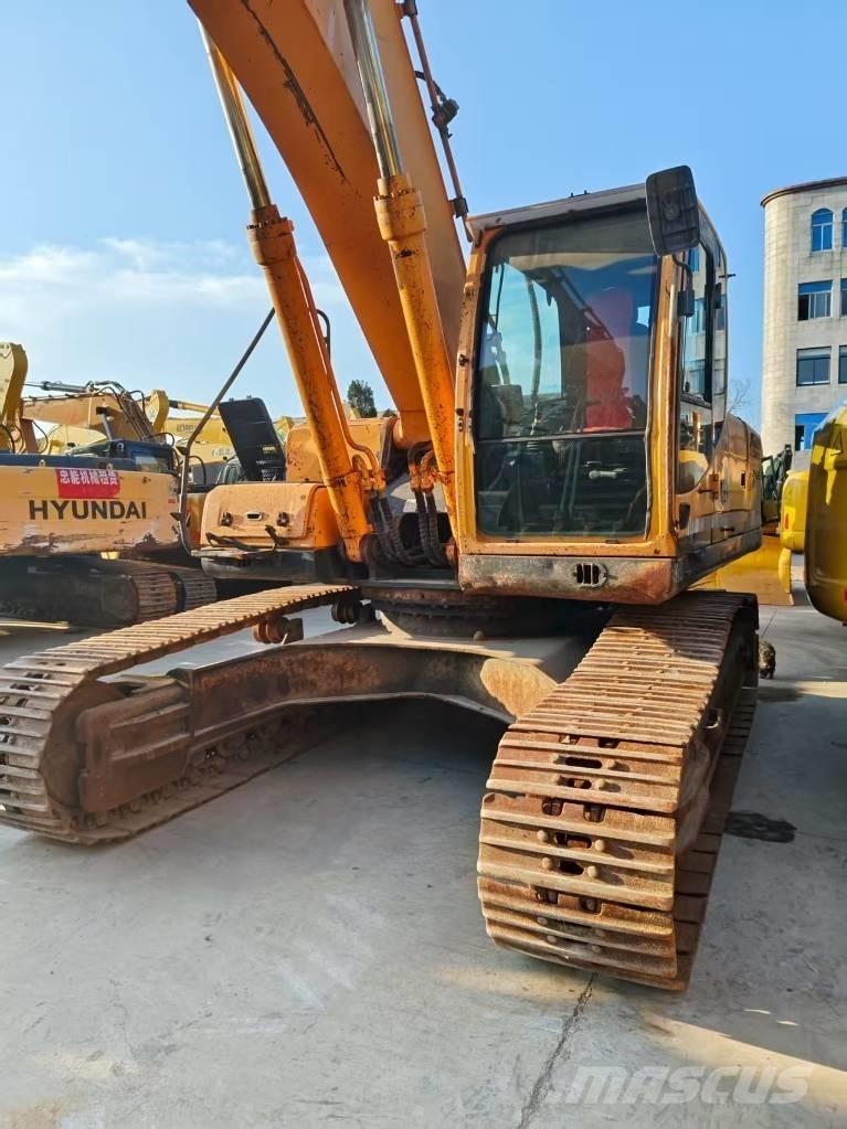 Hyundai R300lc-9s حفارات زحافة