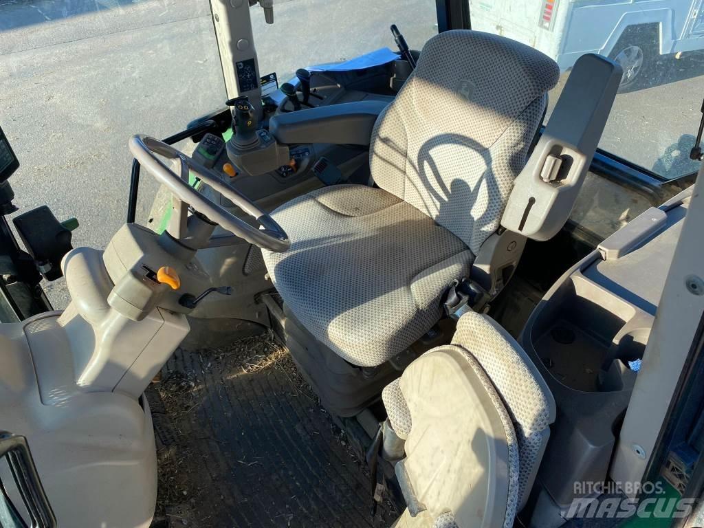 John Deere 5100R الجرارات