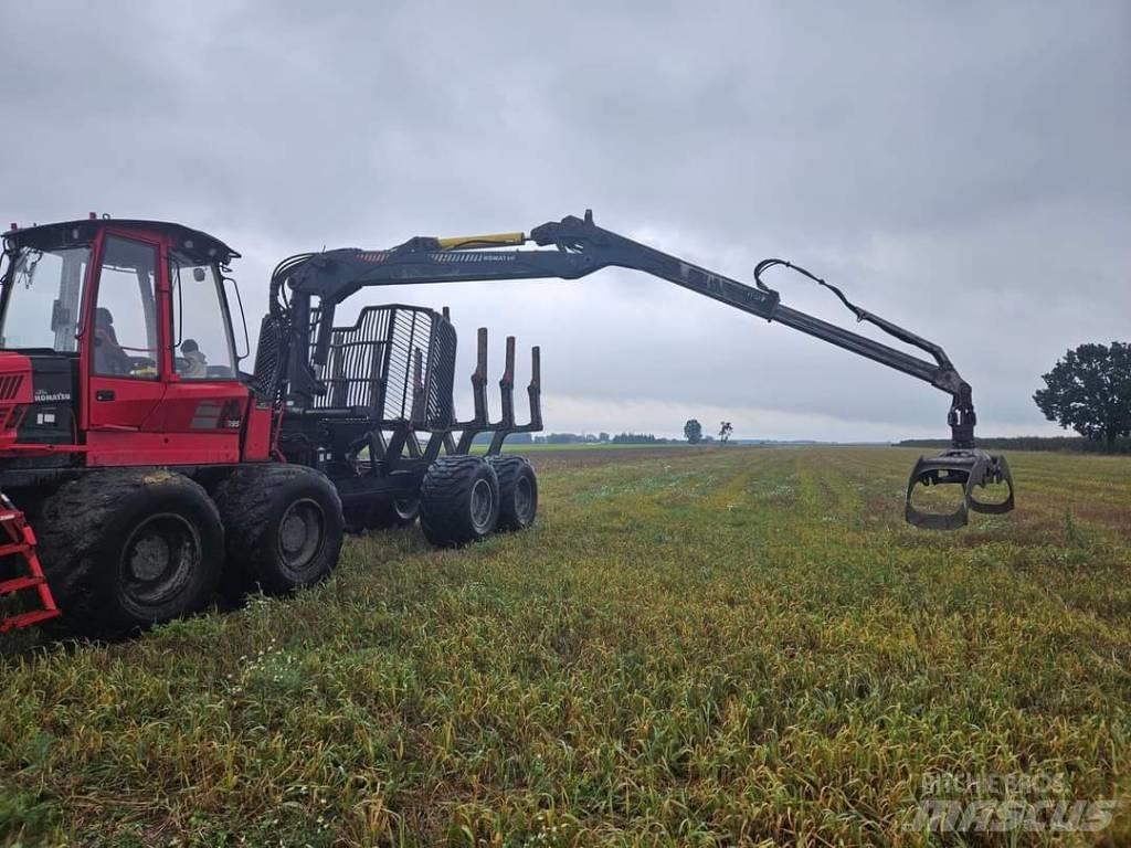 Komatsu 895 شاحنات